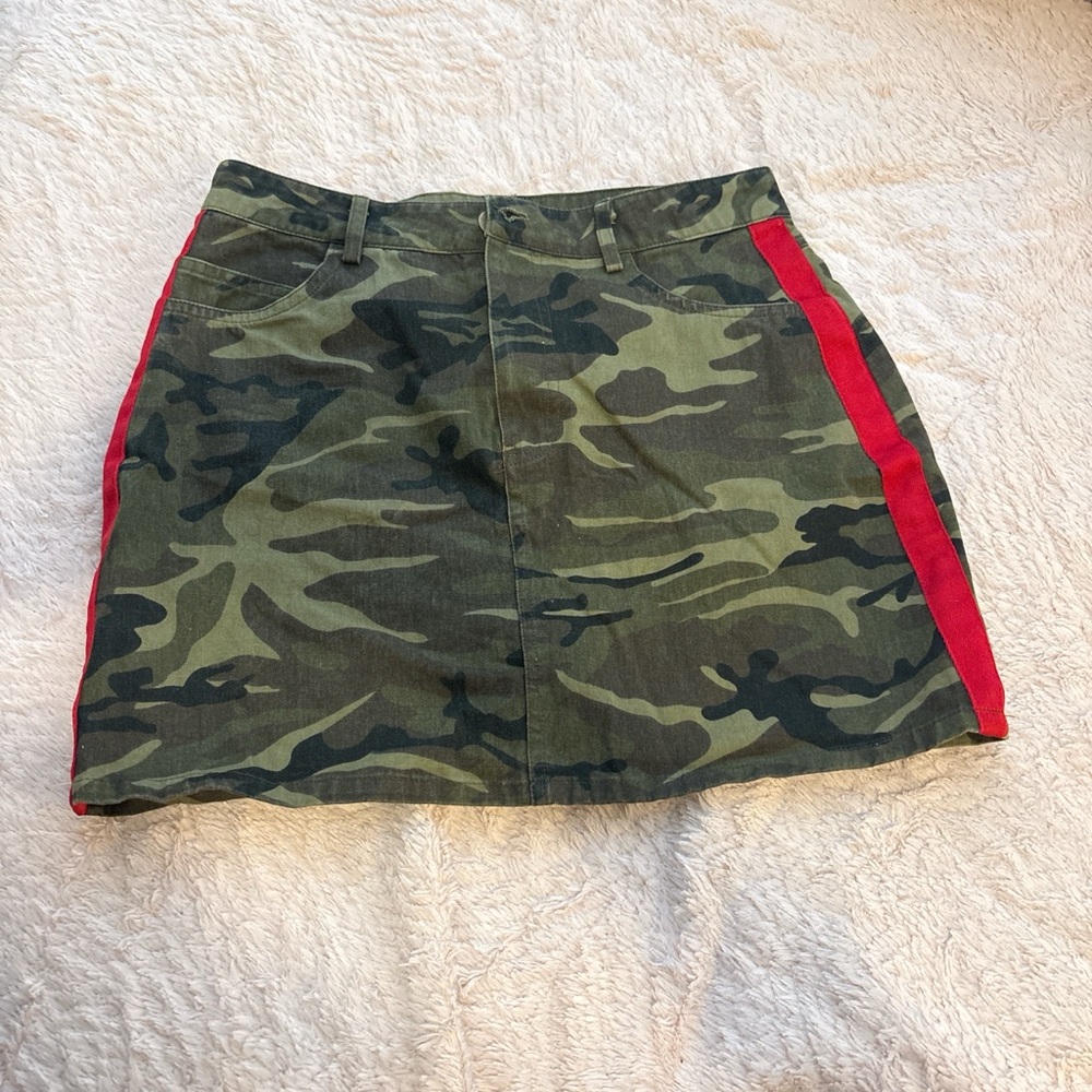 Forever 21 Camouflage Mini Skirt with Red Accent
